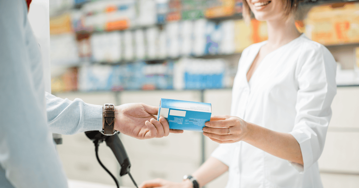 50% DESCUENTO EN FARMACIAS